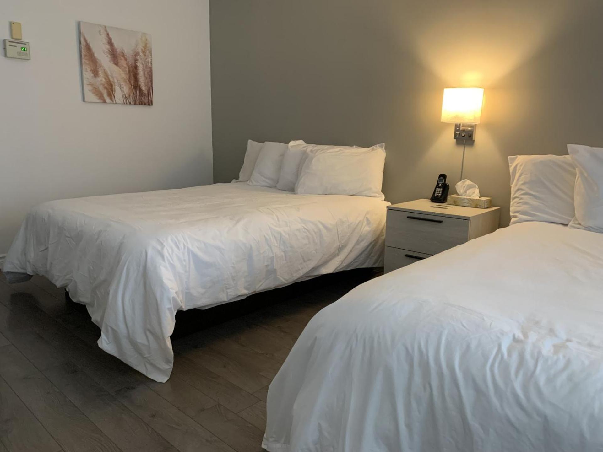Hotel Normandie Rimouski Exteriör bild